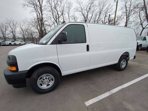 2025 Chevrolet Express 2500