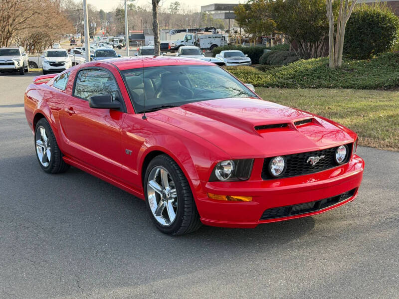 2006 Ford Mustang GT Deluxe