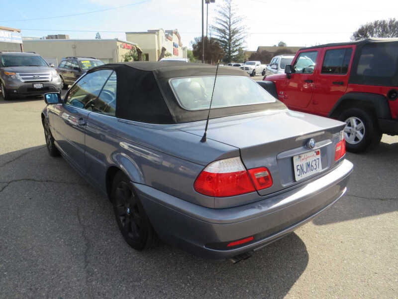 2005 BMW 3 Series 325Ci