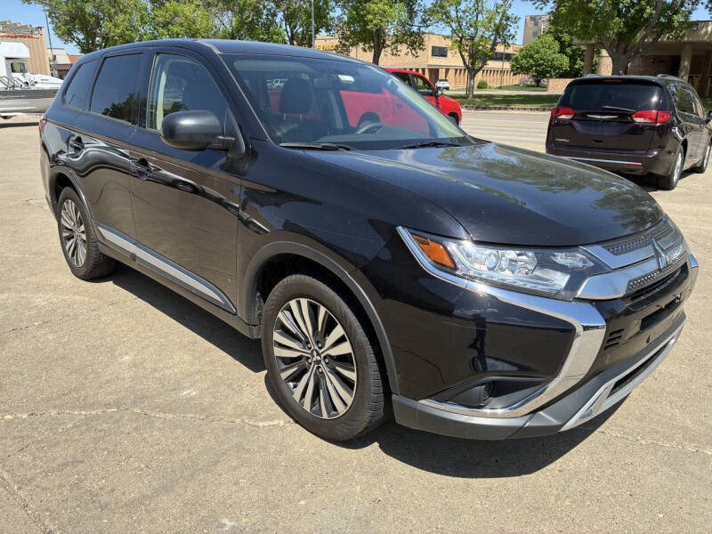 2019 Mitsubishi Outlander ES