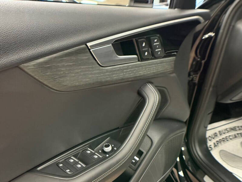 2024 Audi A4 quattro S line Prem Plus 45 TFSI