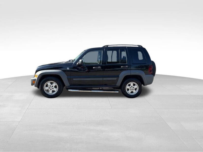 Used 2005 Jeep Liberty Sport with VIN 1J4GL48K05W666972 for sale in Maysville, KY