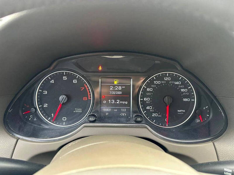 2010 Audi Q5 3.2 quattro Premium Plus