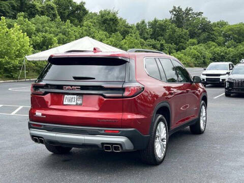 2025 GMC Acadia Elevation