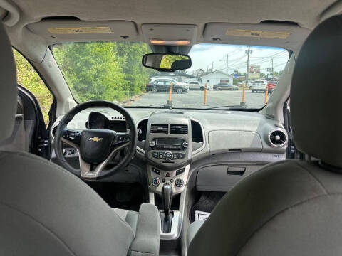 2013 Chevrolet Sonic LT Auto