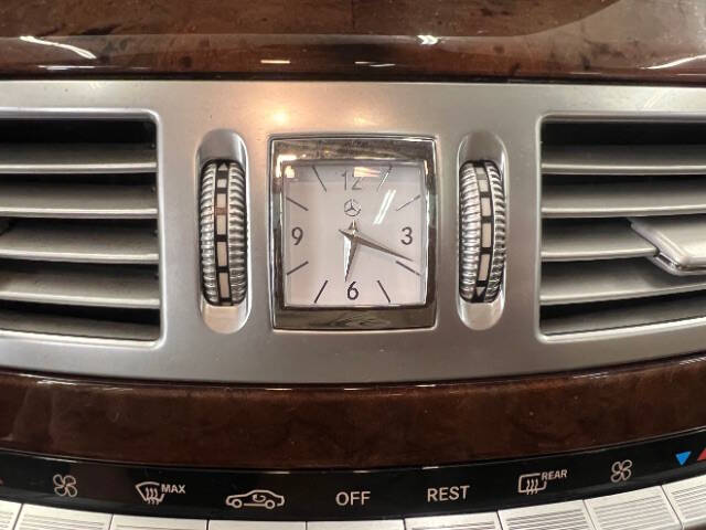 2009 Mercedes-Benz S-Class S 550 4MATIC