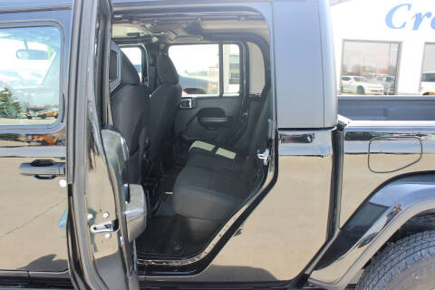 2020 Jeep Gladiator Sport