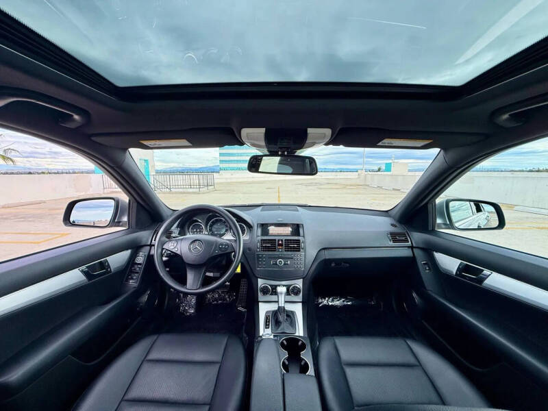 2009 Mercedes-Benz C-Class C 300 Sport