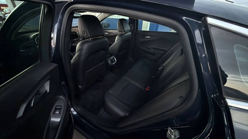 2017 Chevrolet Malibu LT