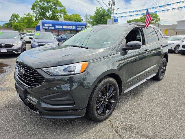 2022 Ford Edge SE