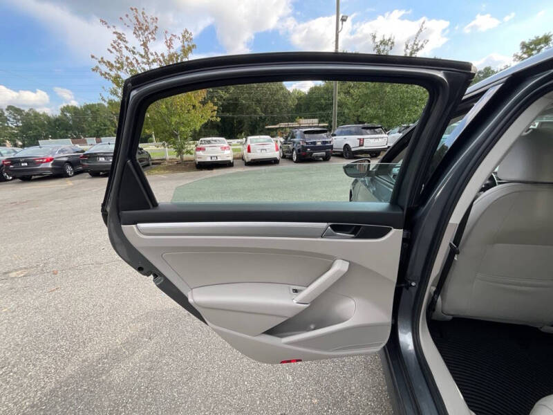 2019 Volkswagen Passat Wolfsburg