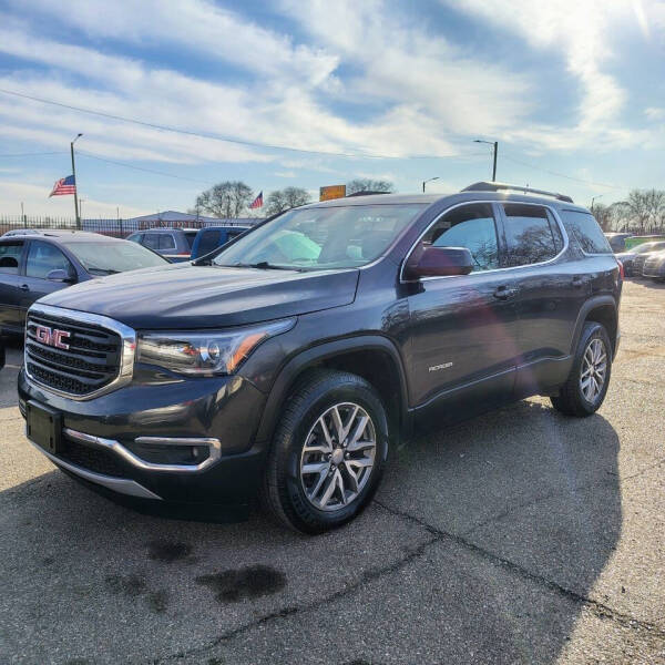 2017 GMC Acadia SLE-2
