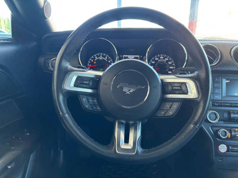 2015 Ford Mustang V6