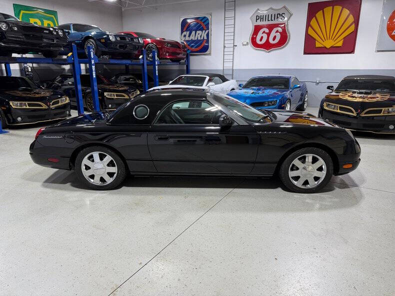 2002 Ford Thunderbird Deluxe