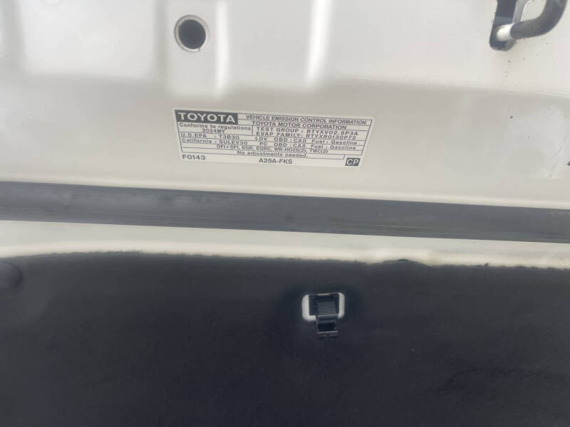 2024 Toyota Camry LE