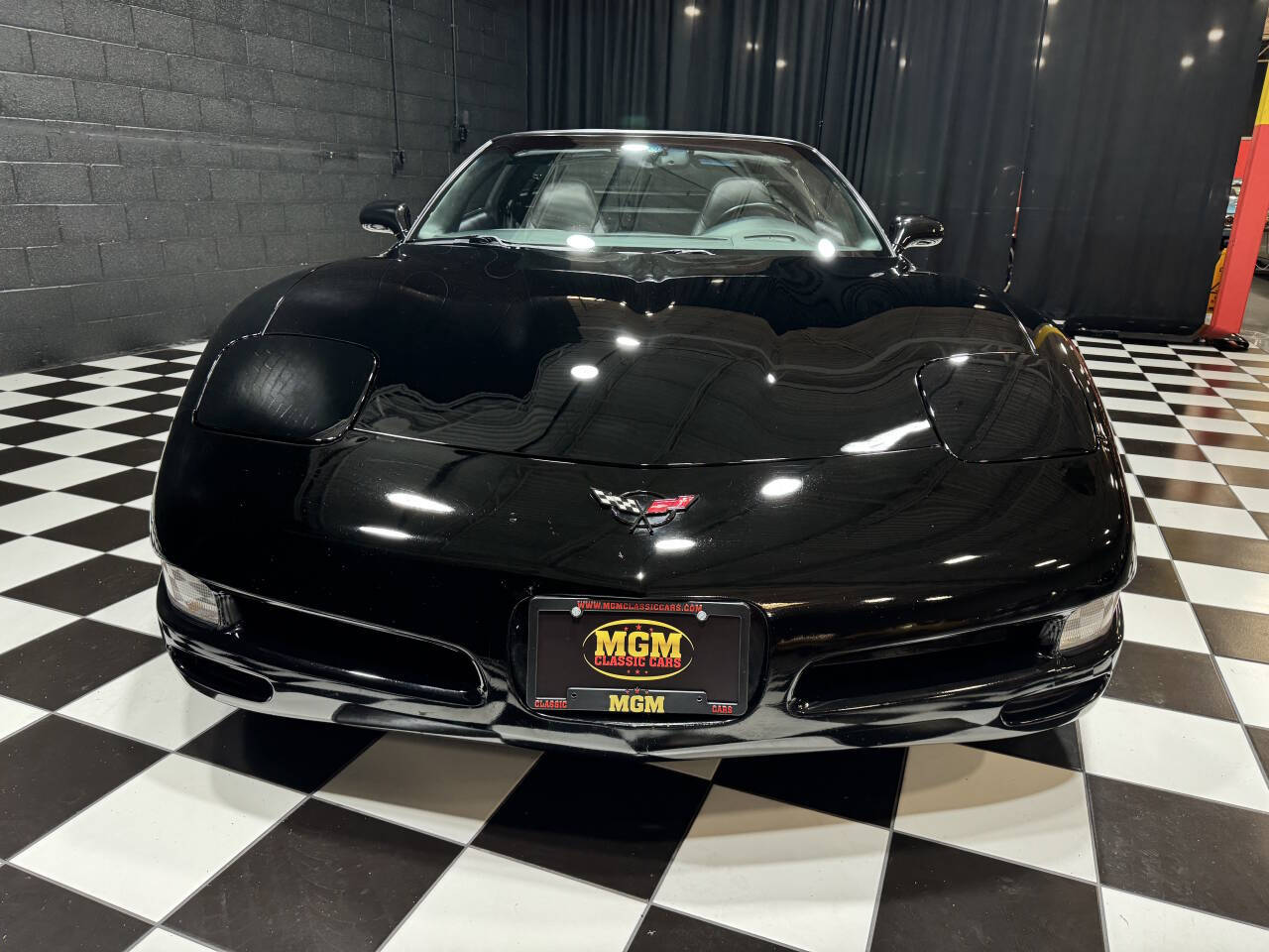 2001 Chevrolet Corvette 19
