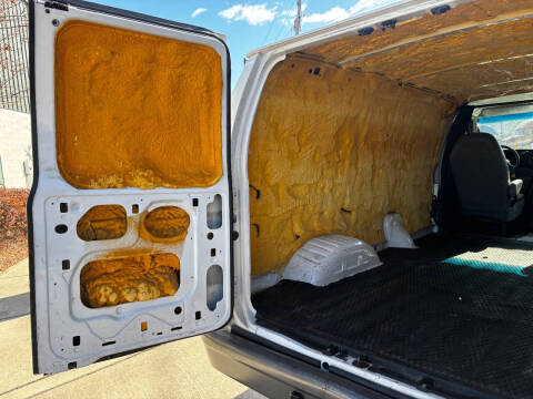 2004 Ford E-Series E-350 SD