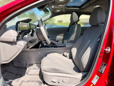 2022 Hyundai Elantra