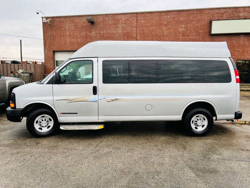 2017 Chevrolet Express LS 3500