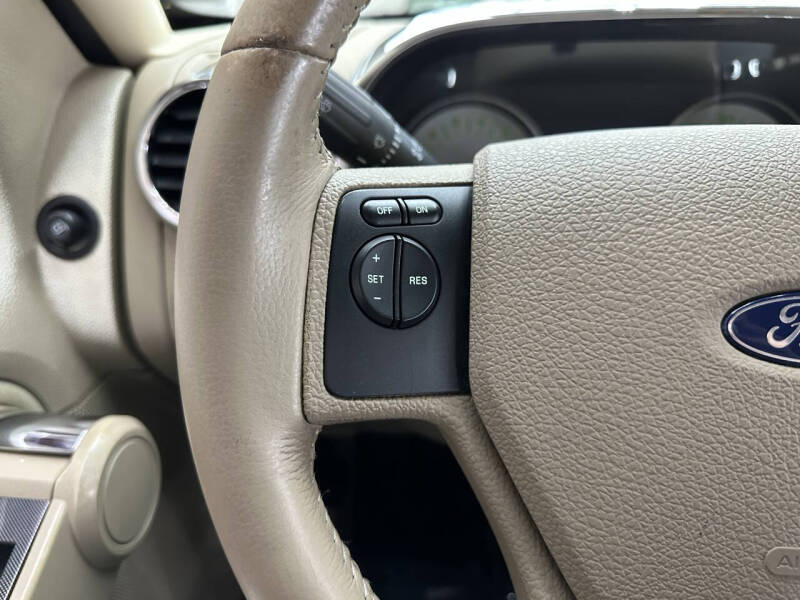 2008 Ford Explorer Sport Trac XLT