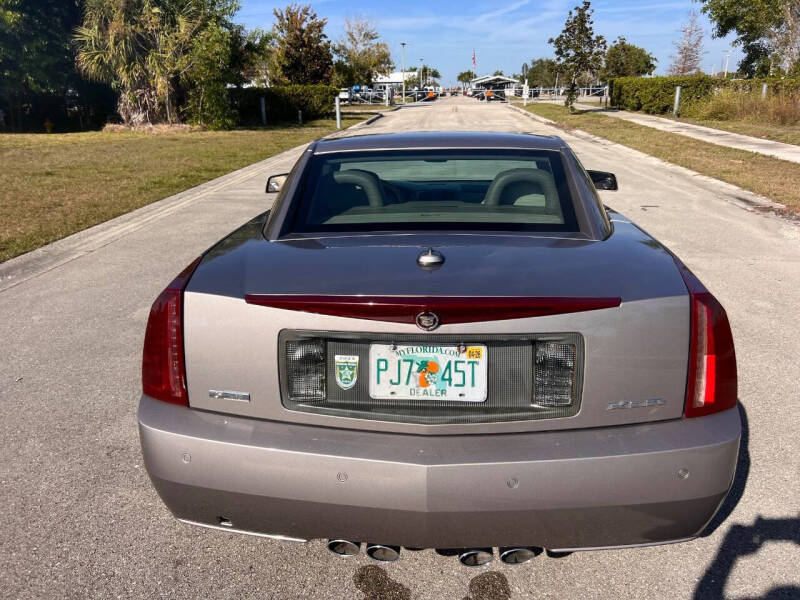 2005 Cadillac XLR