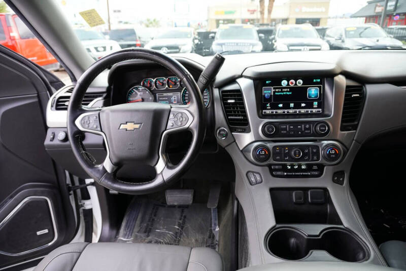 2015 Chevrolet Suburban LT