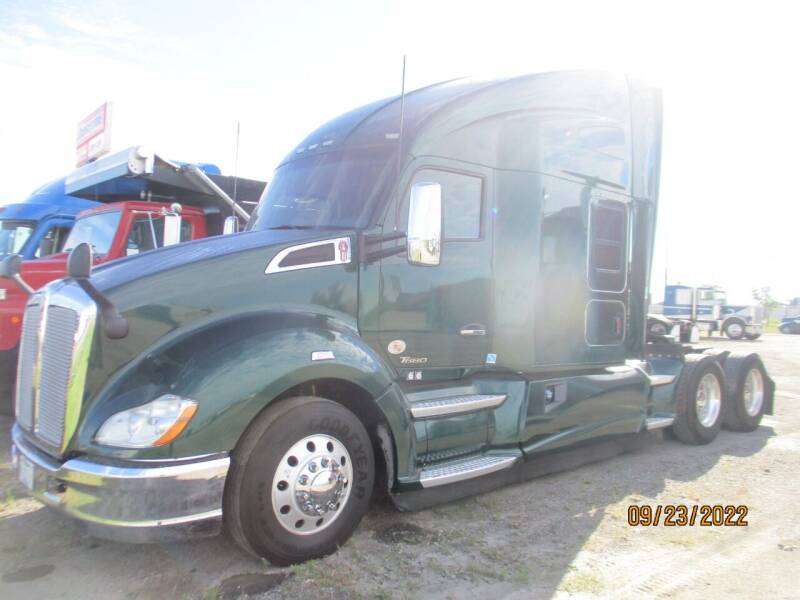 2018 Kenworth T680 for sale at ROAD READY SALES INC in Richmond IN