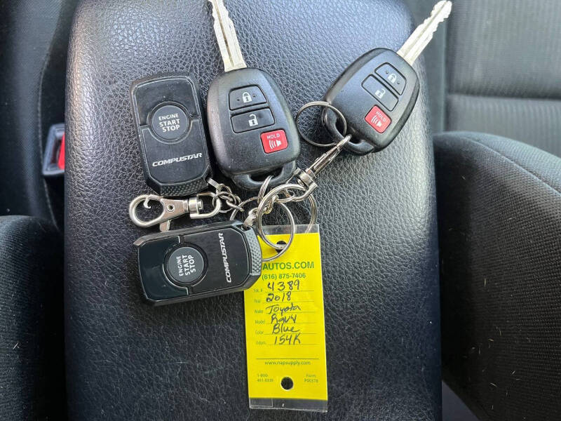 2018 Toyota RAV4 LE