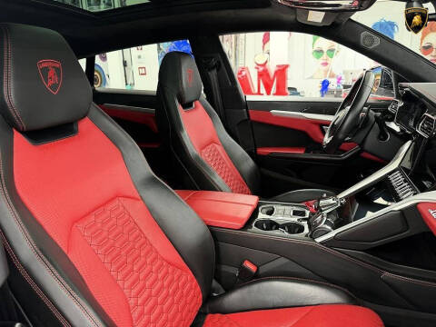 2021 Lamborghini Urus