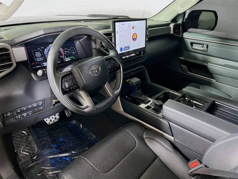 2024 Toyota Tundra Limited HV