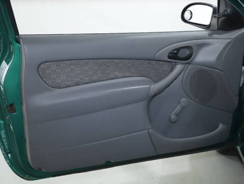 2003 Ford Focus ZX3