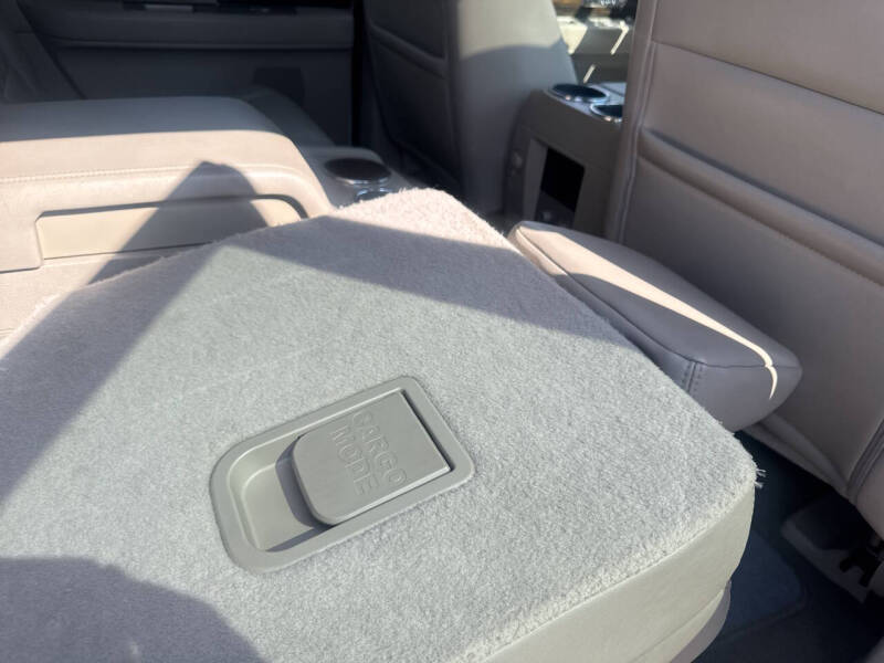 2008 Lincoln Navigator L