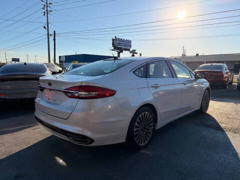 2017 Ford Fusion SE