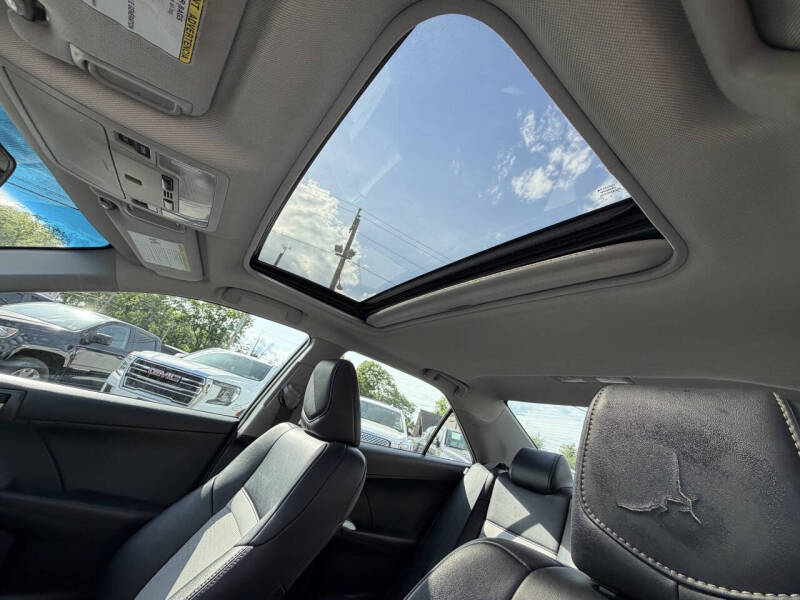 2014 Toyota Camry XLE