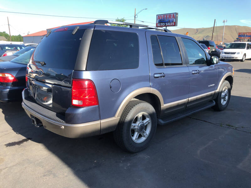 2002 Ford Explorer Eddie Bauer photo 4