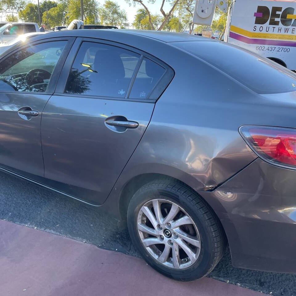 2013 Mazda MAZDA3 i Touring photo 9