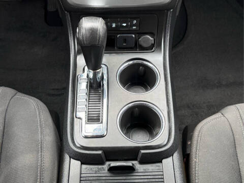 2016 GMC Acadia SLE-2
