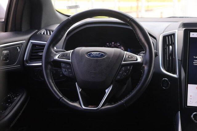 2022 Ford Edge ST
