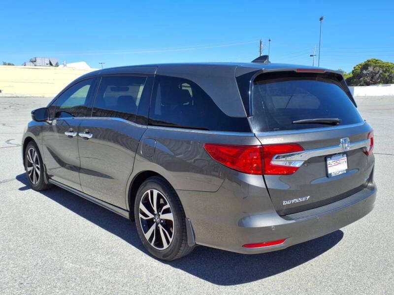 2020 Honda Odyssey Elite