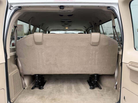 2012 Ford E-Series E-350 SD XLT