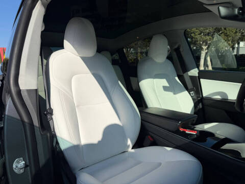 2020 Tesla Model Y Performance