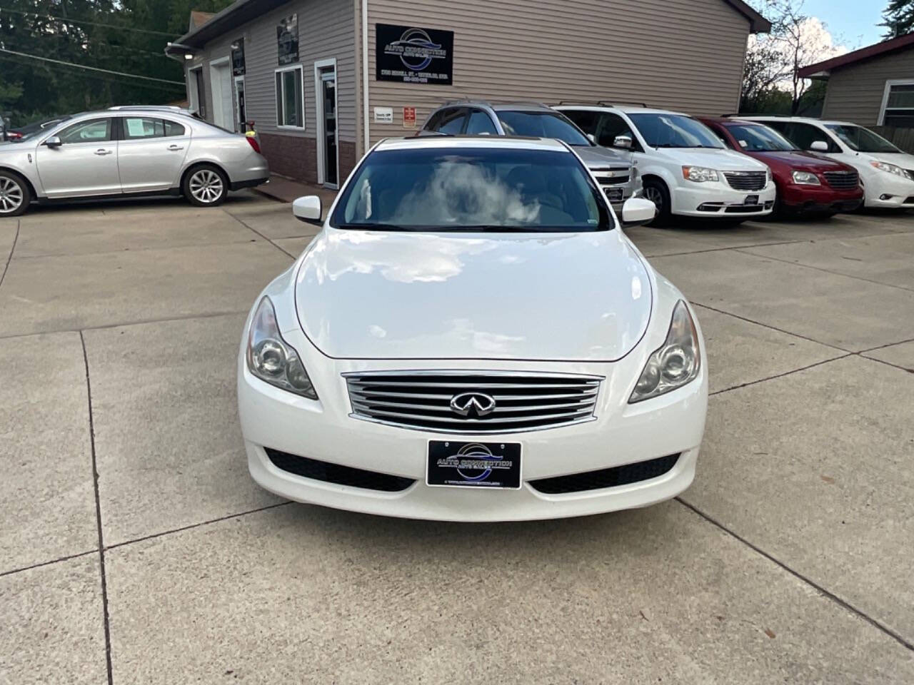 2009 INFINITI G37 Coupe for sale at Auto Connection in Waterloo, IA