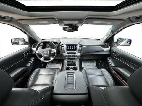 2017 GMC Yukon SLT