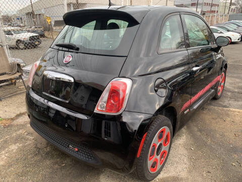 2017 FIAT 500e