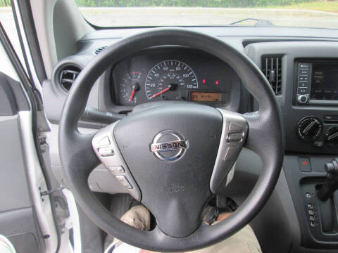2020 Nissan NV200 SV