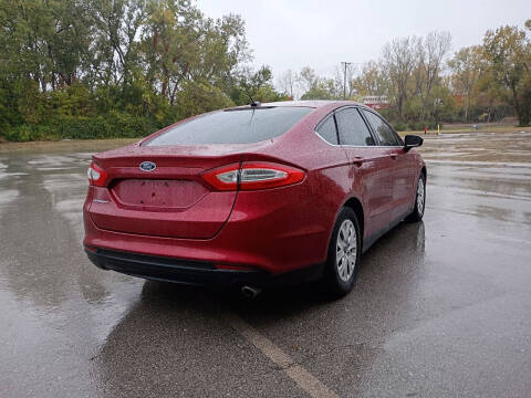 2014 Ford Fusion S