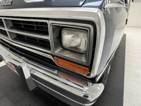 1989 Dodge Ramcharger 150