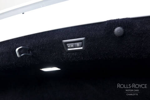2022 Rolls-Royce Phantom EWB