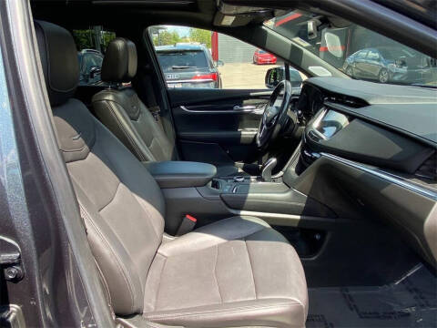 2021 Cadillac XT5 Premium Luxury