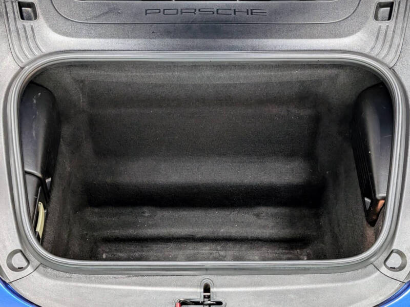 2018 Porsche 718 Cayman S